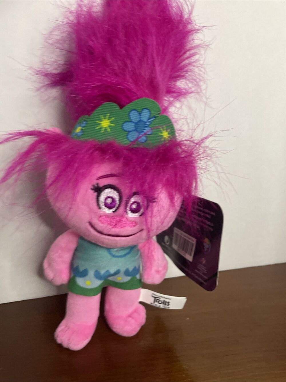 NWT Dreamworks Trolls Poppy Stuffed Plush Doll 10" Toy Factory Pink Hair Flowers
